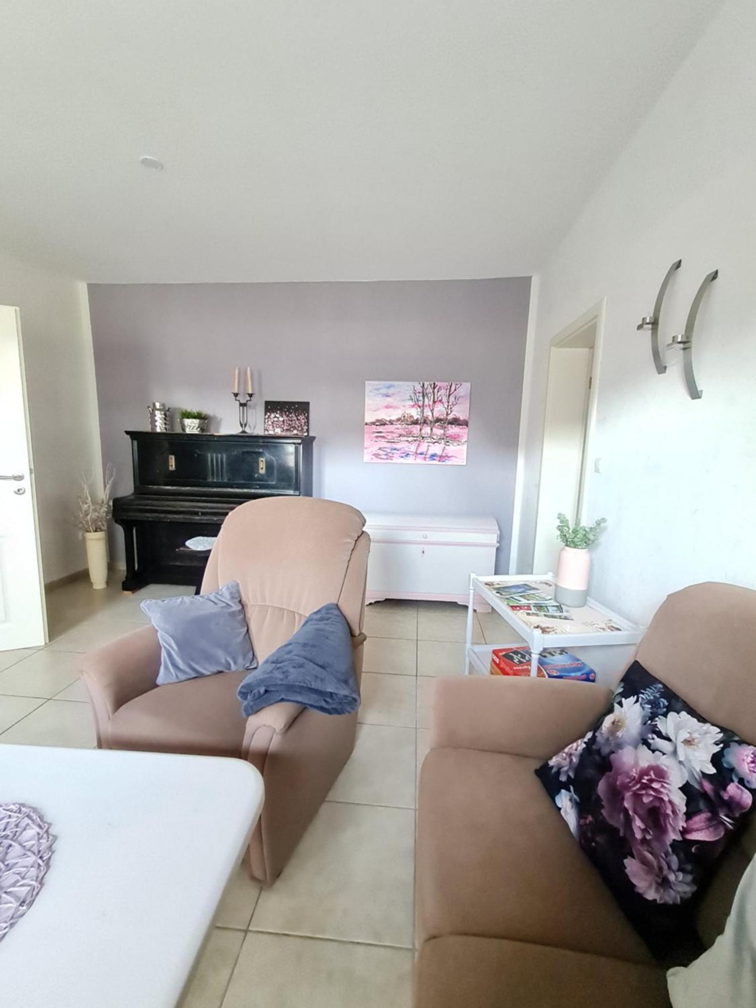 Ferienwohnung Am Huenenweg Berge  Bagian luar foto