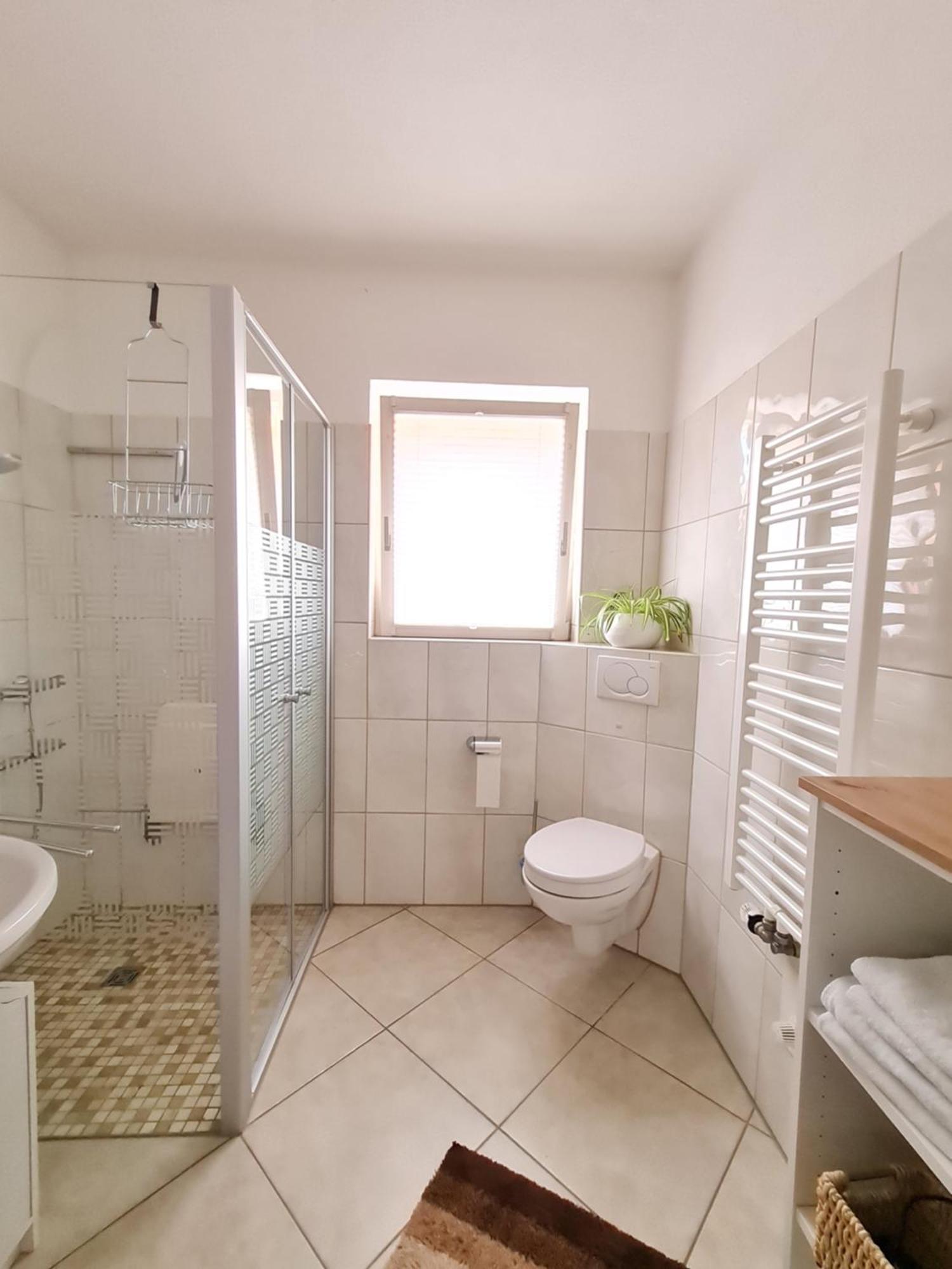 Ferienwohnung Am Huenenweg Berge  Bagian luar foto